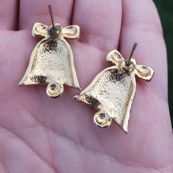 Adorable Christmas Bell Retro Costume Earrings - Picture 2 of 3